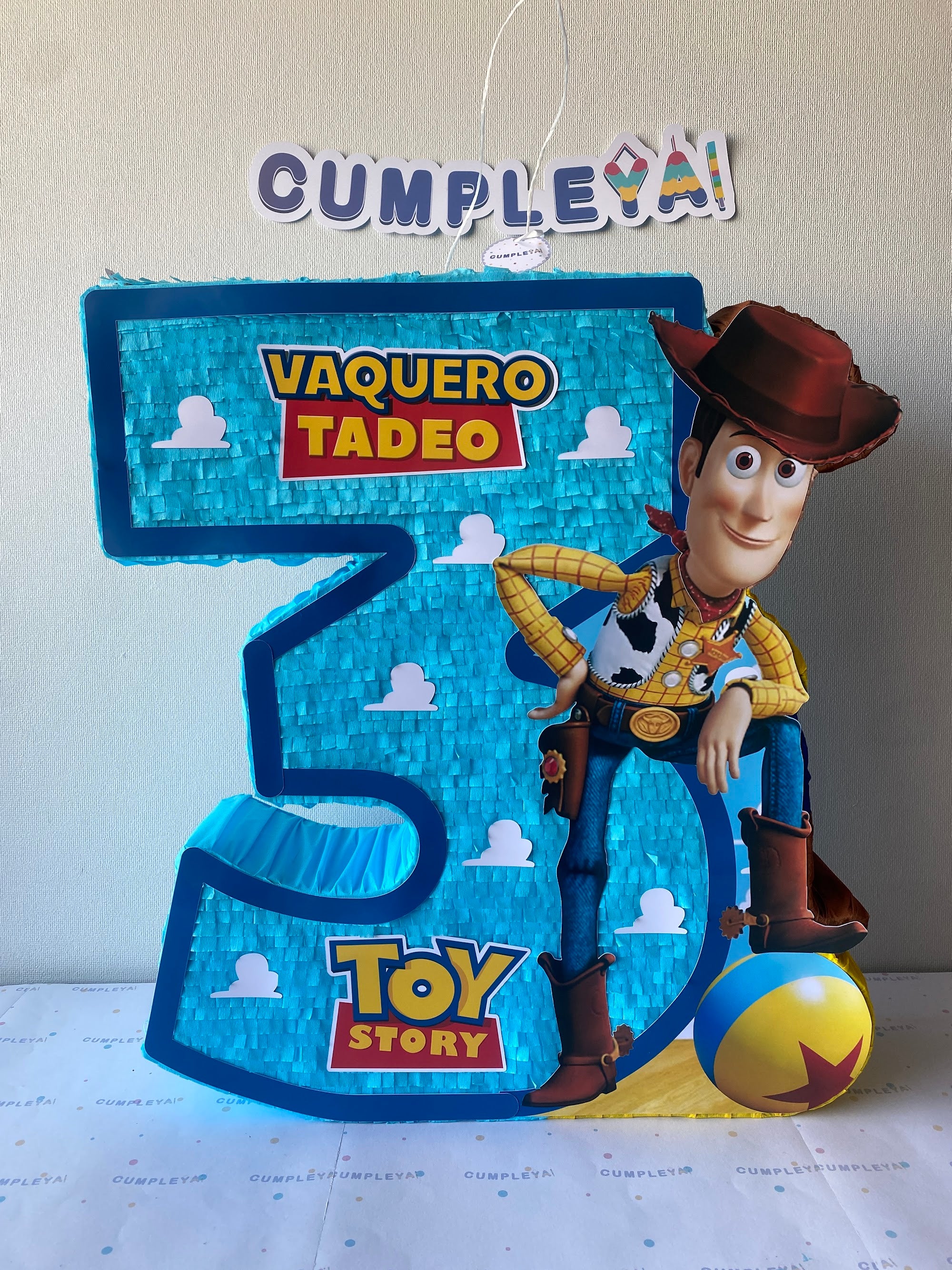 PIÑATA WOODY NUMERO 3 60CM PREMIUM