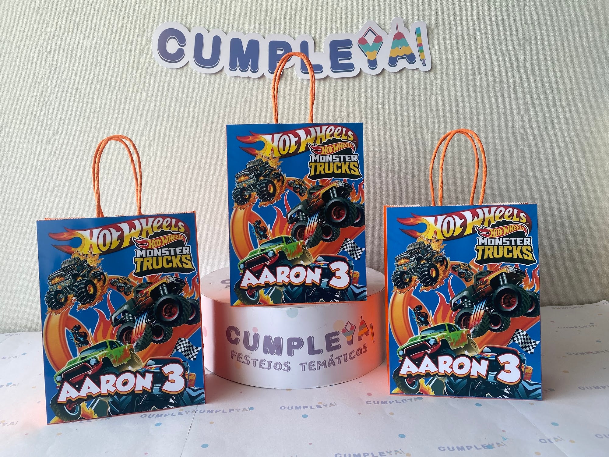 BOLSA SORPRESA 16 × 21 × 8 CM MONSTER TRUCK