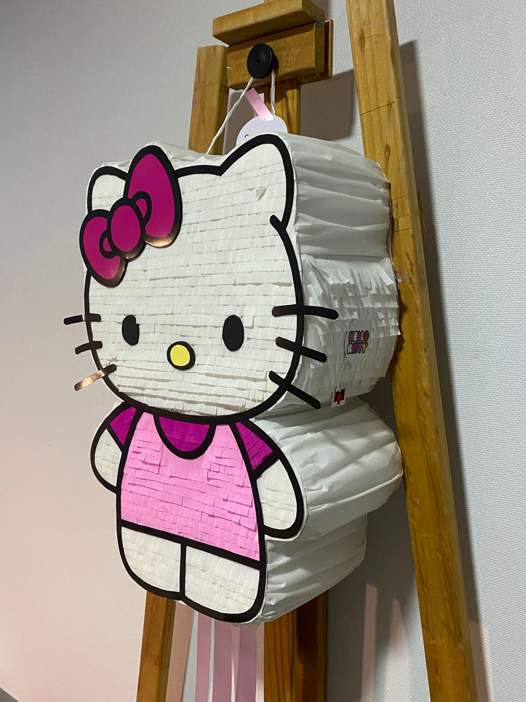 PIÑATA HELLO KITTY 40CM PREMIUM