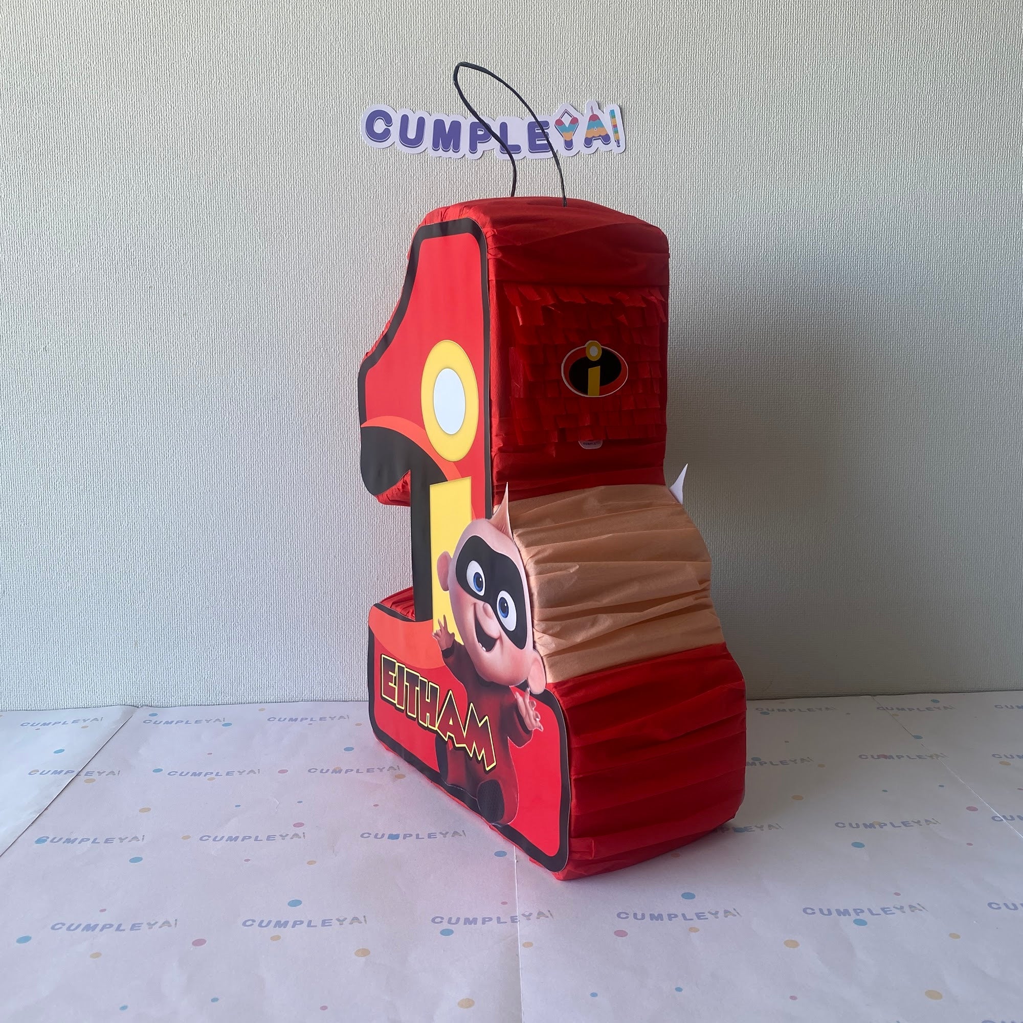 PIÑATA NUMERO 1 JACK DE LOS INCREIBLES 40CM FIGURA EXPRÉS