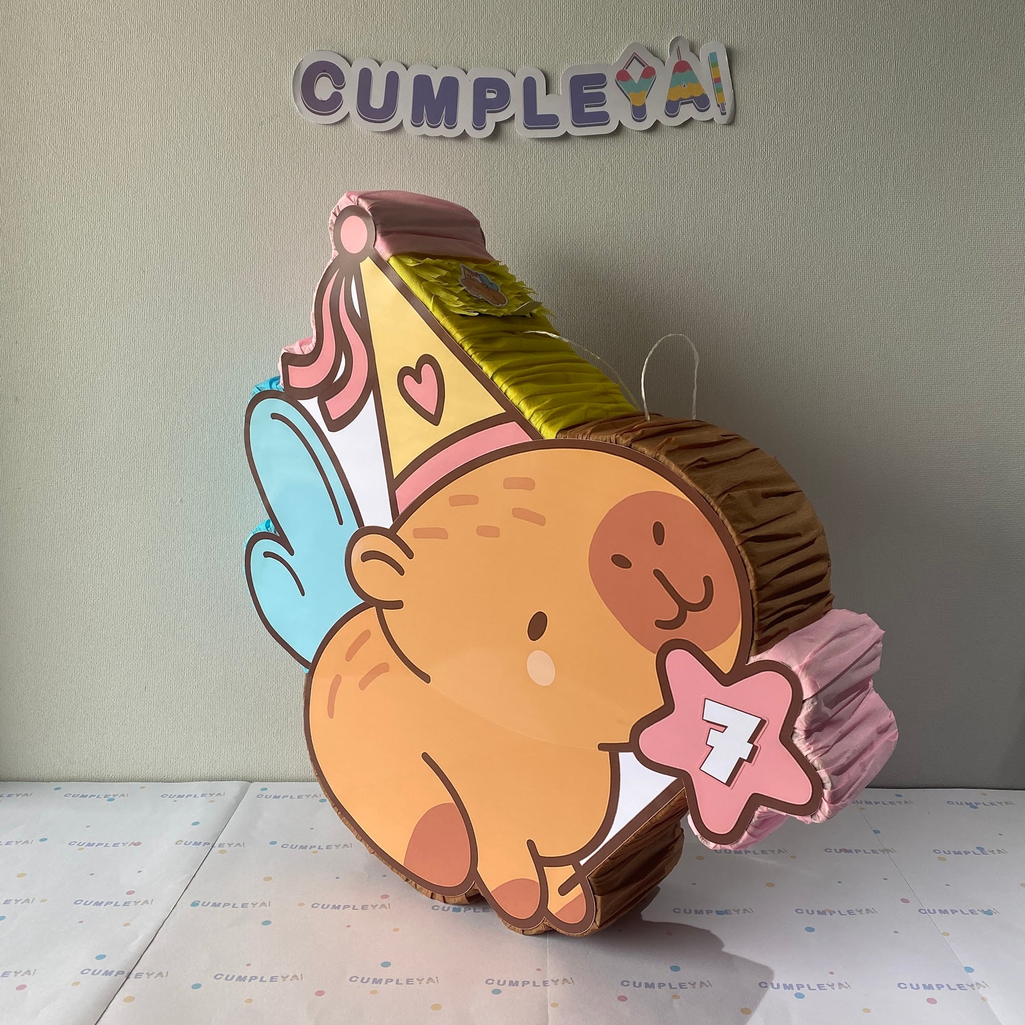 PIÑATA 60 CM XL CAPIBARA HADA